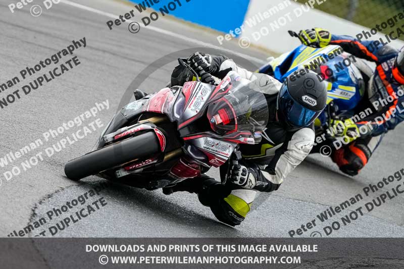 donington no limits trackday;donington park photographs;donington trackday photographs;no limits trackdays;peter wileman photography;trackday digital images;trackday photos